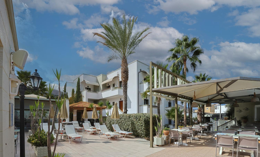 Food & Drinks 4, Bella Elena by Checkin, Crete