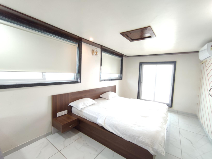 Others 3, Sardar Hotel & Home Stay, Narmada