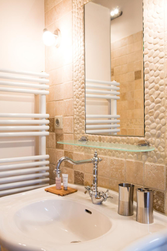 2, Chateau Latour Segur Suites & Spa, Gironde