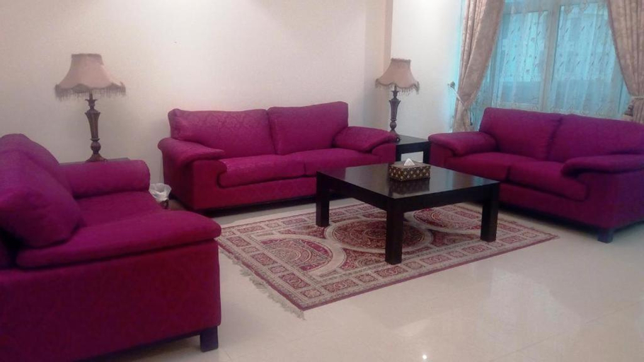 Others 5, Alzebara 2 Apartment, Manama