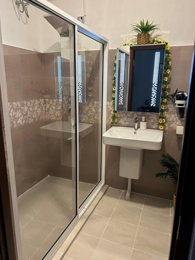 Bathroom 3, ANNA ASIA VILLA, K.F.G. & G. Korale