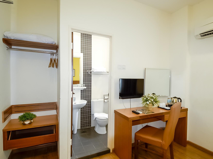 Bedroom 10