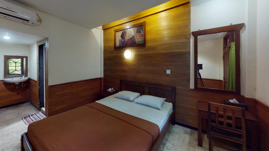 Bedroom 12