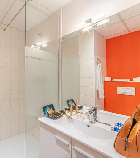 Bathroom 4, Montempo Apparthotel Toulouse Balma, Haute-Garonne