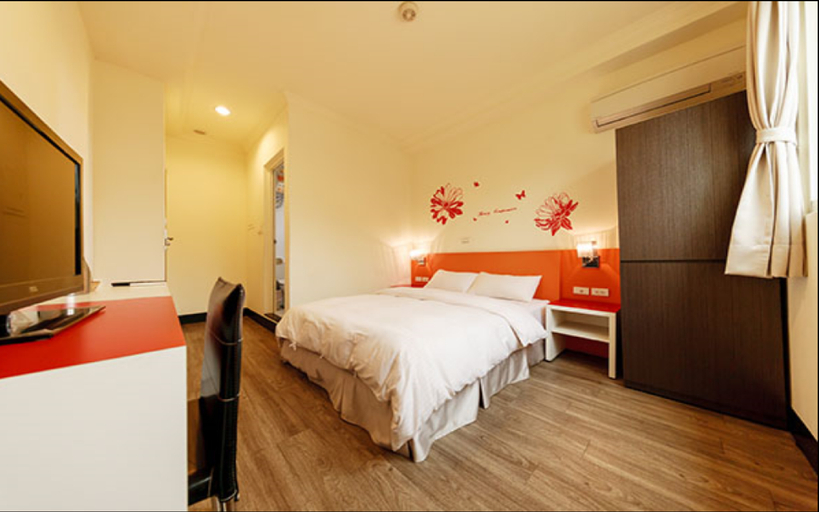 Bedroom 6