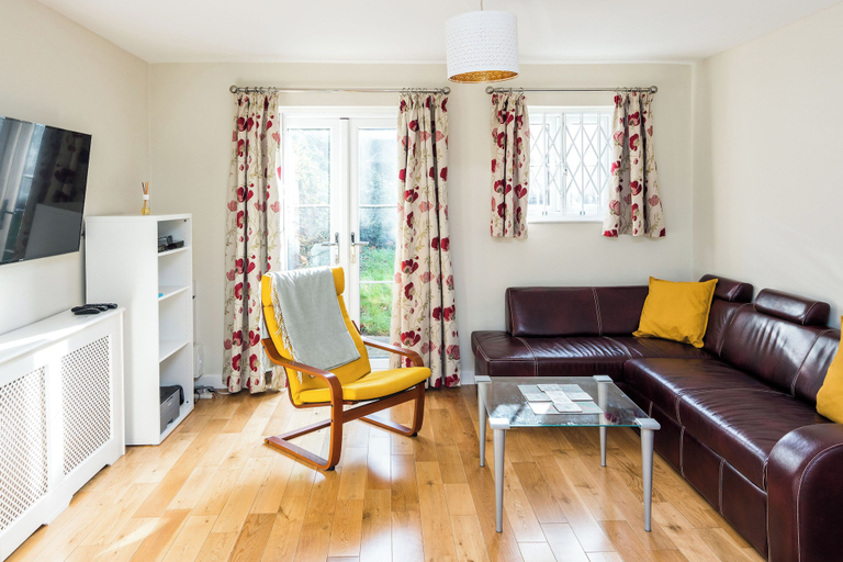 Others 4, Fantastic Stay In Canary Wharf 2 Bedroom, London