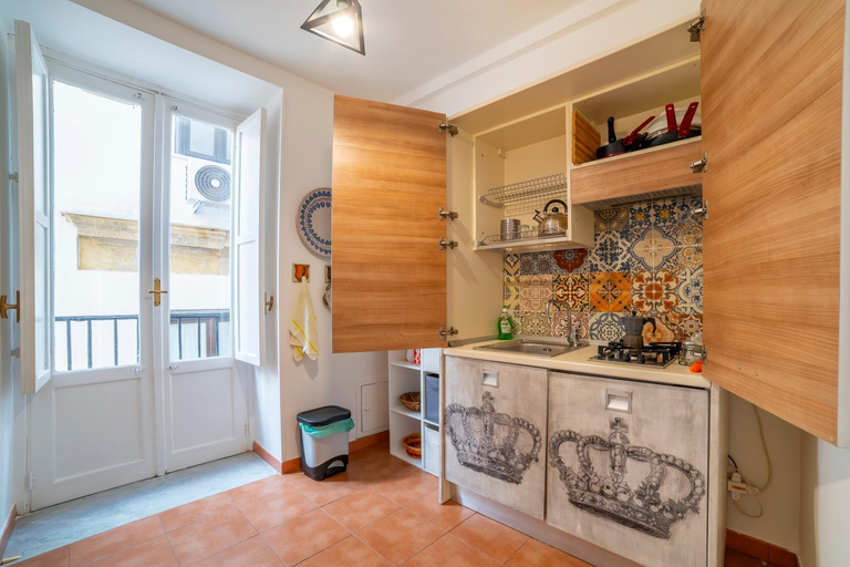 Others 4, Natoli Apartments, Palermo