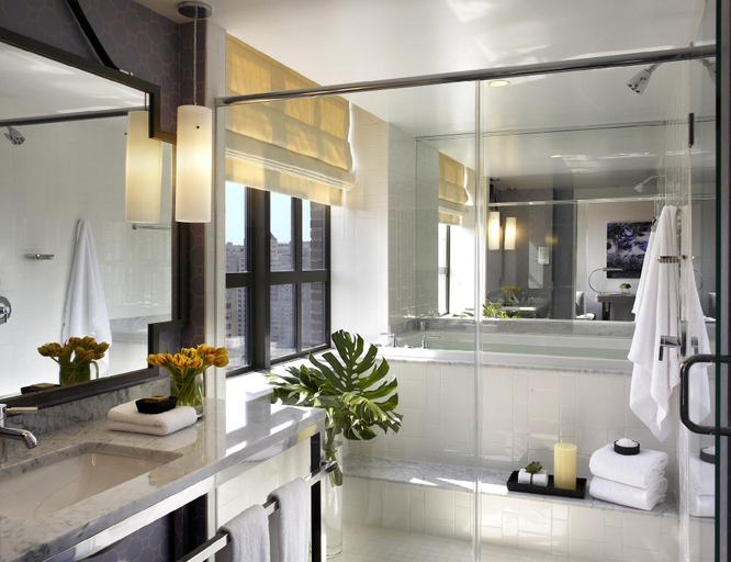 Bathroom 9