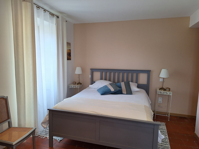 Bedroom 4, Mas Elena, Gard