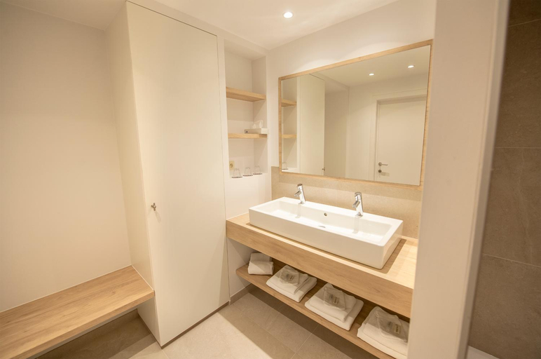 Bathroom 3, Guesthouse Brouwershuis, West-Vlaanderen