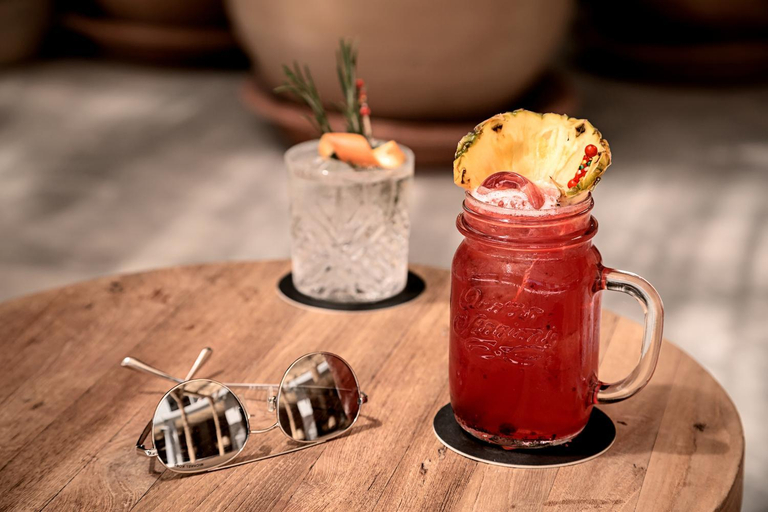 Food & Drinks 5, Cook’s Club Palma Beach +16, Baleares
