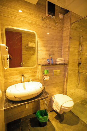 Bathroom 5, J60 Suites, Delhi