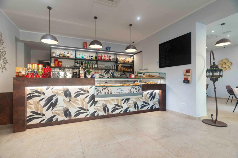 Food & Drinks 4, Montecristo B&B bellissimo Bar e camere moderne, Grosseto