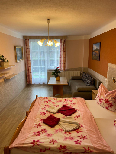 Others 3, Pension Svycarsky dum Spindleruv Mlyn, Trutnov