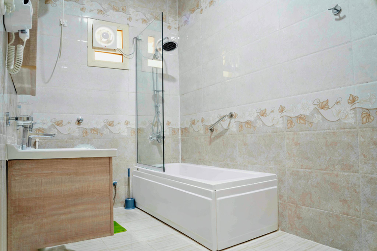 Bathroom, Sahari Alforsan Hotel