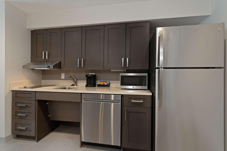 Dining Room 12