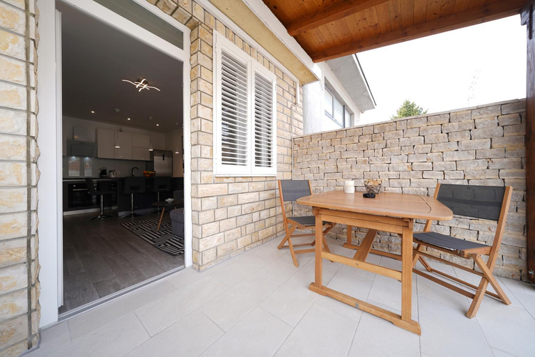 Others 2, Modern Apartments with Loggia Terrace and Parking, Zadar