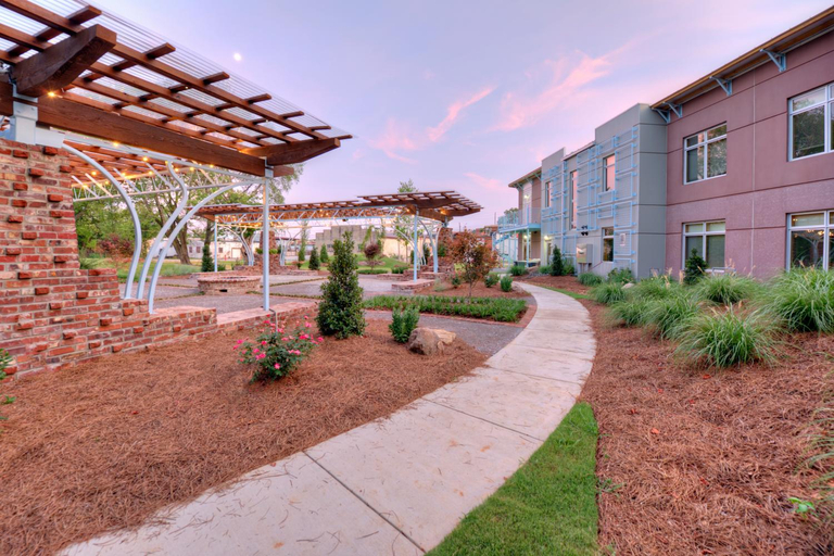Exterior & Views 1, The Crash Pad: An Uncommon Hostel, Hamilton