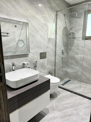 Bathroom 3, Al Safwa Two, Manama