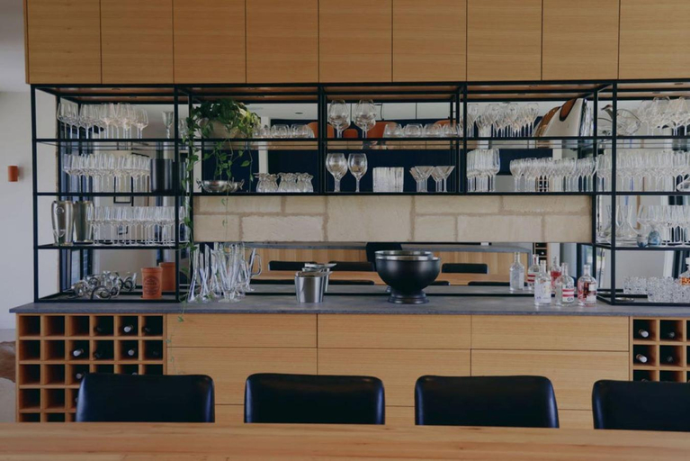 Food & Drinks 4, Stony Rise Lodge, Robe