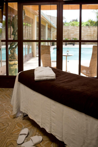 Bedroom 3, Chateau Latour Segur Suites & Spa, Gironde