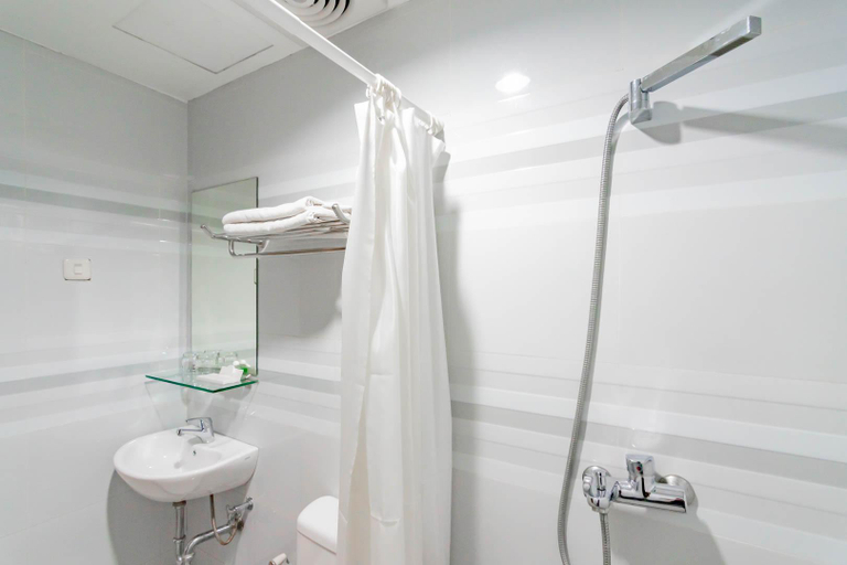 Bathroom 1