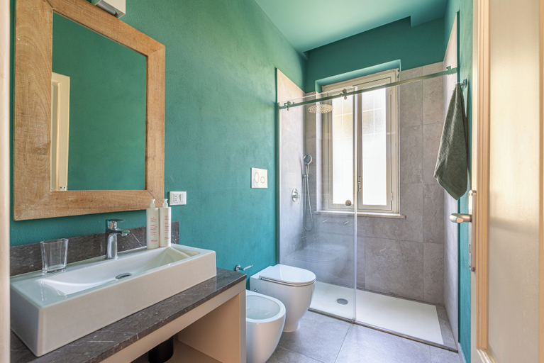 Bathroom 4, Villino Ada a Mondello, Palermo