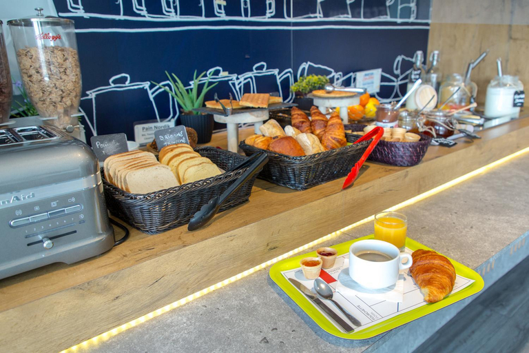 Food & Drinks 4, Ibis Budget Frejus St Raphael Centre et Plage, Var