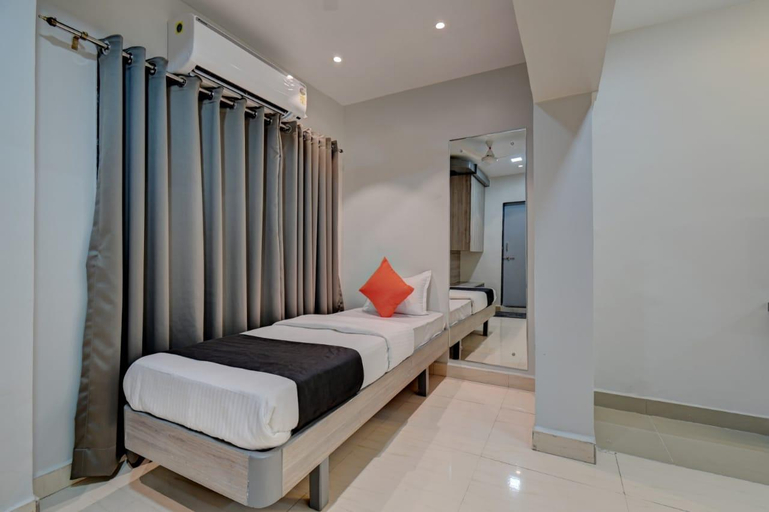 Others 3, Hotel Vikrant,Pune, Pune