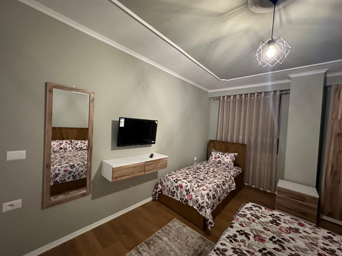 Bedroom 2, Ledio’s Luxury Apartment, Pogradecit