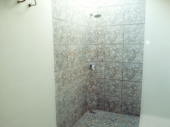 Bathroom 6