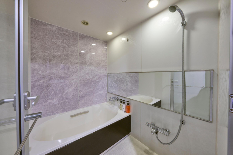 Bathroom 3