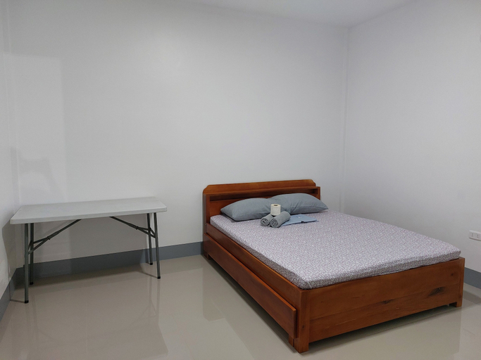 Bedroom 4, LAWAK BAKASYUNAN, Moalboal