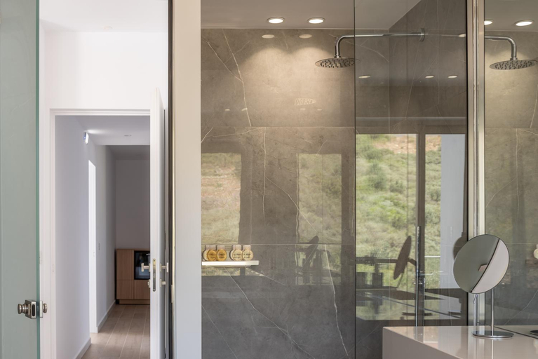 Bathroom 4, Ode Iconic Residence, forever in blue - Best Villa, By ThinkVilla, Crete