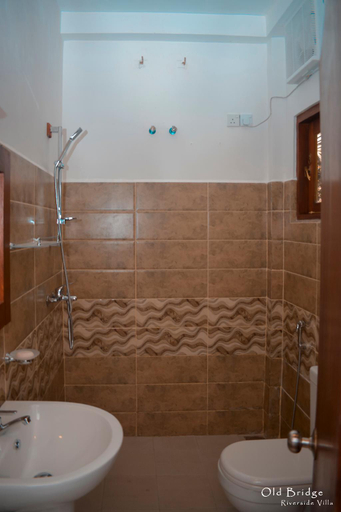 Bathroom 3, Old Bridge Riverside Hotel , Yatiyanthota