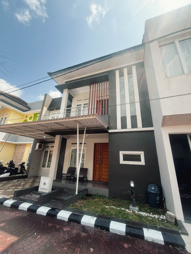 Villa Kamar Tamu Palagan for Family, Sleman