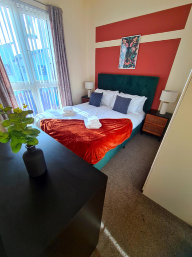 Others 3, 3 Bed House Etihad , Manchester