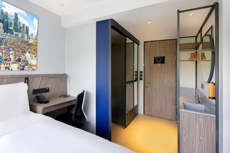 Bedroom 15