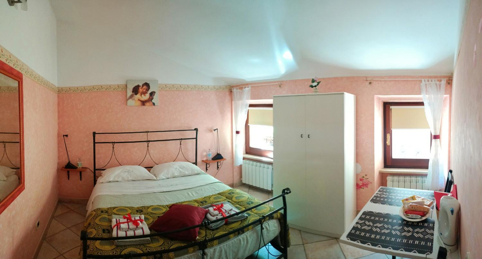 Bedroom, B&B Brunamonti, Ancona