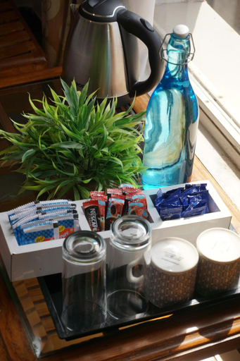 Food & Drinks, Kings Cross Residency, Chennai