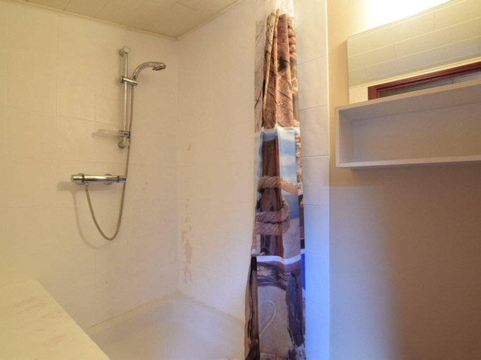 Bathroom 2, Libramont Stone Garden Haven, Luxembourg