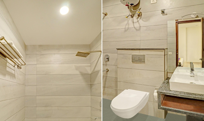 Bathroom 4, Treebo Delmont, Sahibzada Ajit Singh Nagar
