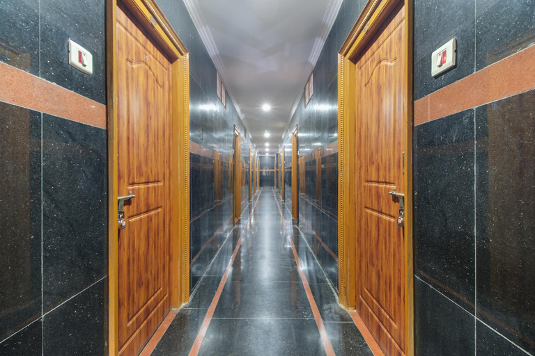 Others 1, Hotel O Sir Vr Sairam Lodge, Krishna