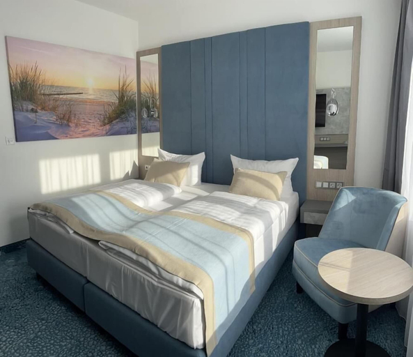 Bedroom 3, Hotel Leuchtturm, Ostholstein