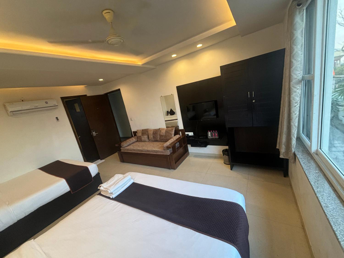 Bedroom 3, Hotel Life Inn, Jaipur