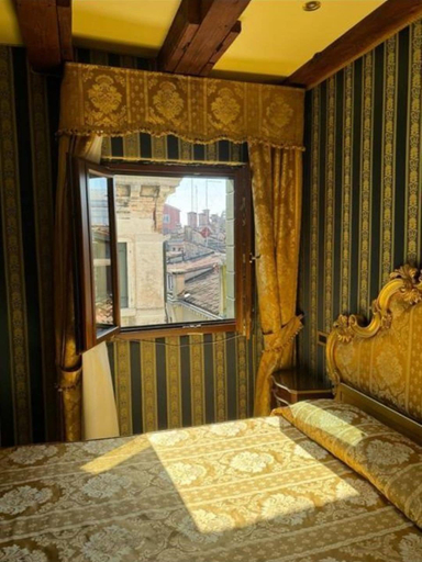 Bedroom 4, Ca' San Zaccaria, Venezia