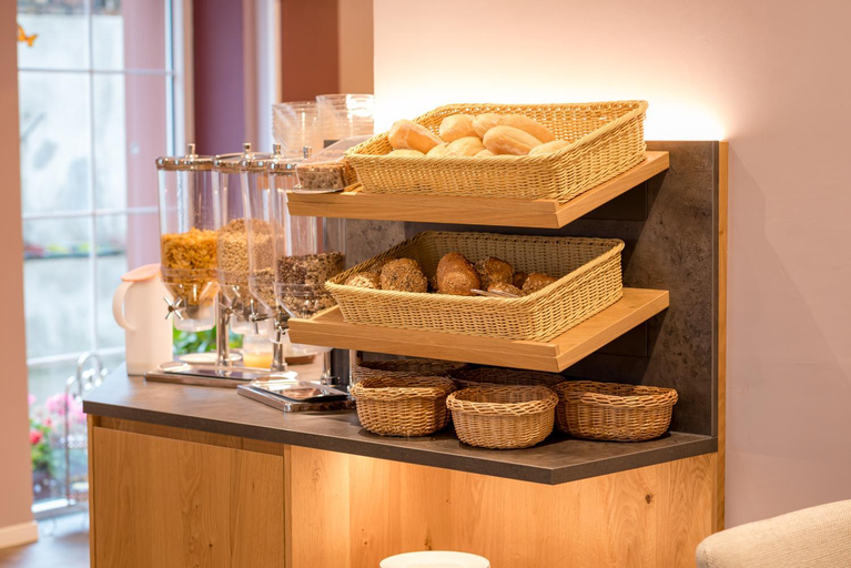 Food & Drinks 3, Weingut & Gastehaus Julianenhof, Mainz-Bingen