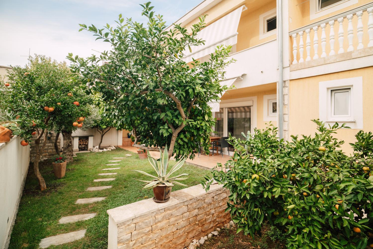 Others 4, Modern Apartments with Loggia Terrace and Parking, Zadar