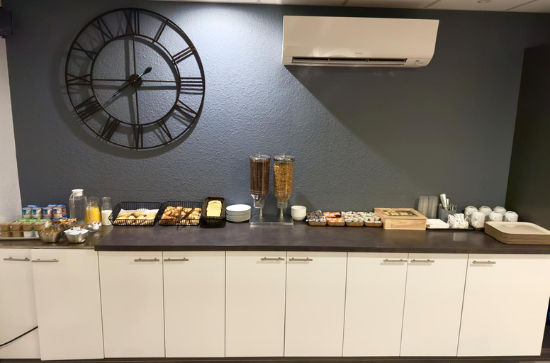Food & Drinks 5, Kyriad Direct Reims Bezannes, Marne