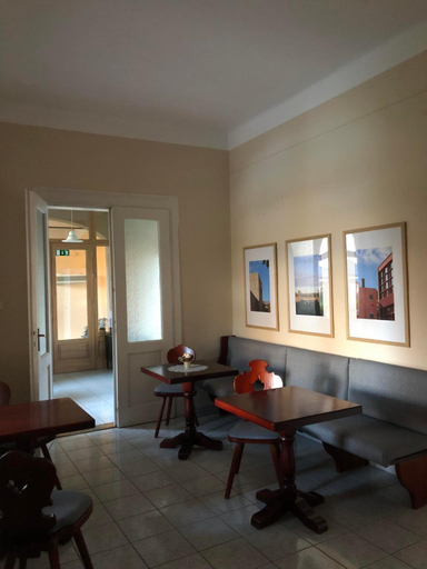 Public Area 2, Kenguru Panzio es Csarda, Hódmezővásárhely